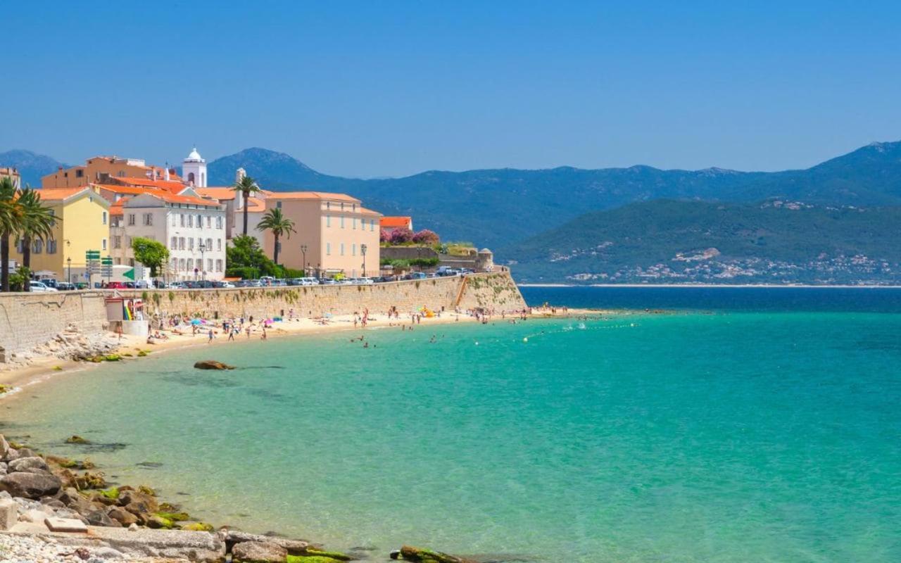 F3 Place Miot Apartman Ajaccio  Kültér fotó